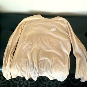 Nike shirt Tee